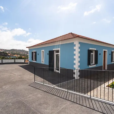 Luxury Retreat In Câmara de Lobos